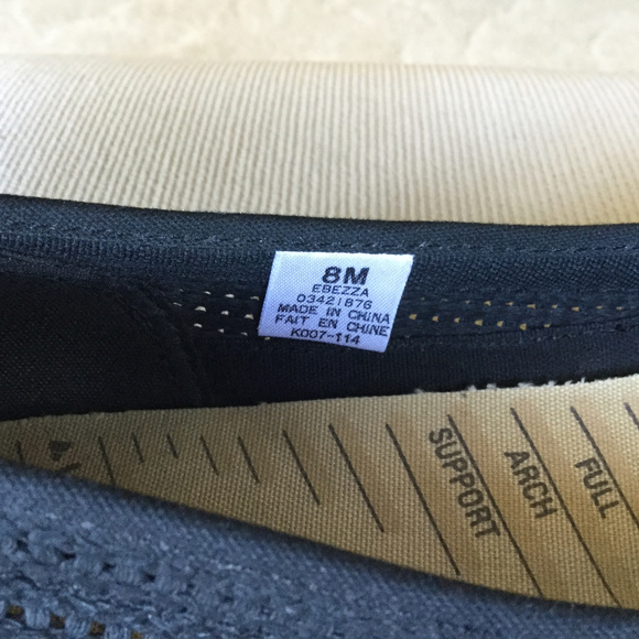 Liz Claiborne Shoes - Picture 3 of 3